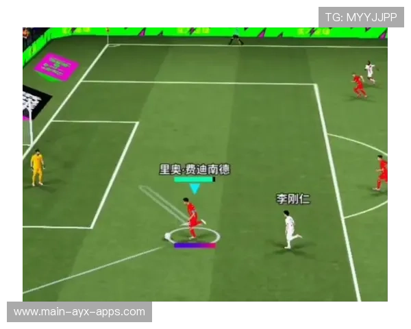 足球一脚精准直塞切开整条后防，揭秘足球场上的致命一击