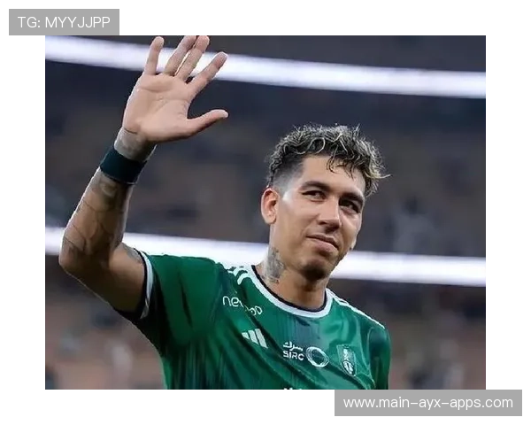 武汉三镇菲尔米诺扫荡到位，拦截后立刻送出直传